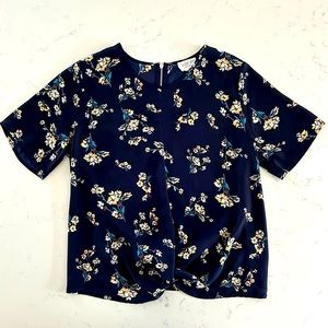 Sienna Sky women’s blouse, small, cropped blouse, navy w/ floral print
